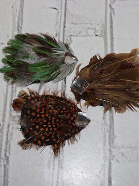 🦚 Feather Hair Clips / Brooches · 4.25" Tall · NWOT · Set of 3